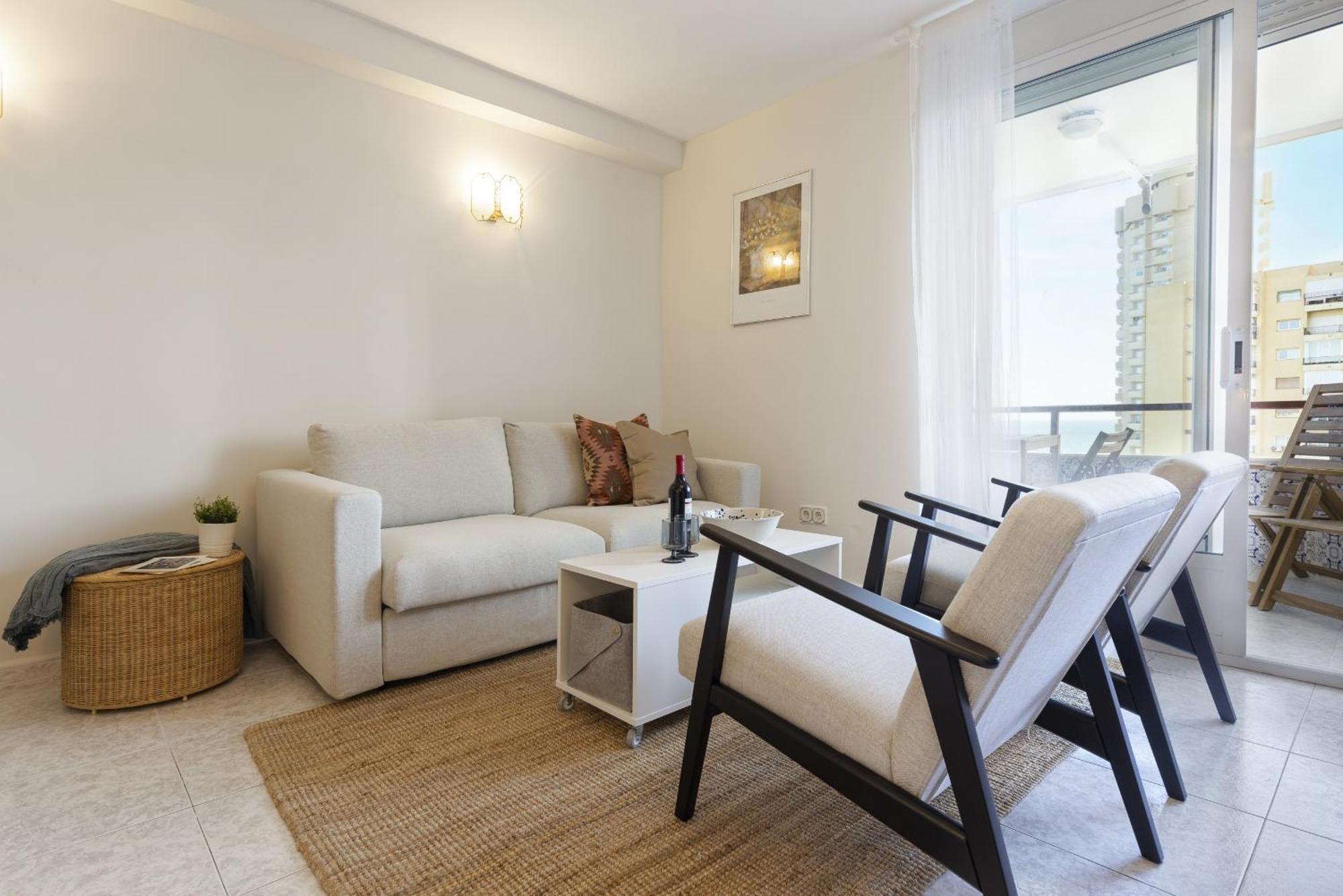 Beachfront Apartment With Terrace And Seaviews Fuengirola Zewnętrze zdjęcie
